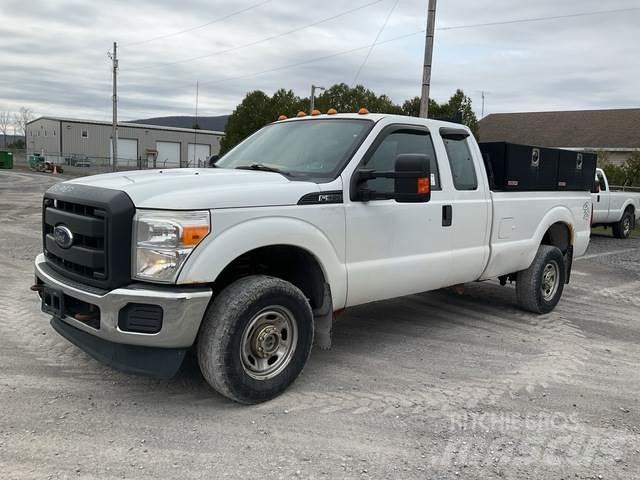 Ford F-350 Kita