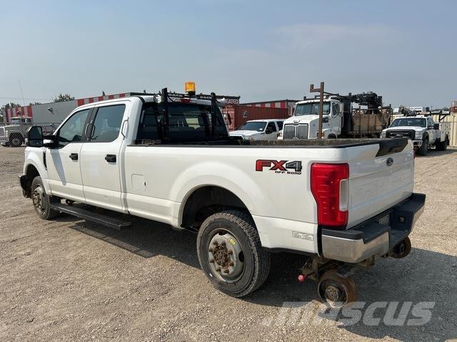 Ford F-350 Pikapai / Bortiniai sunkvežimiai