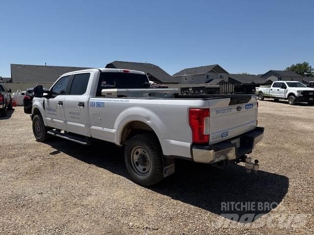 Ford F-350 Kita
