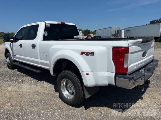 Ford F-350 Kita