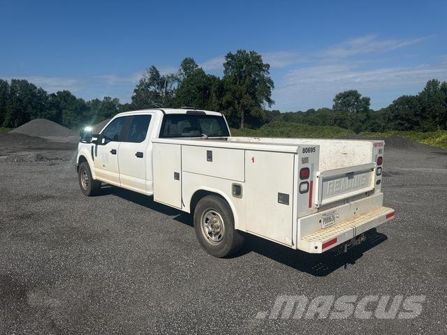 Ford F-350 Visuotinės / bendrosios paskirties automobiliai