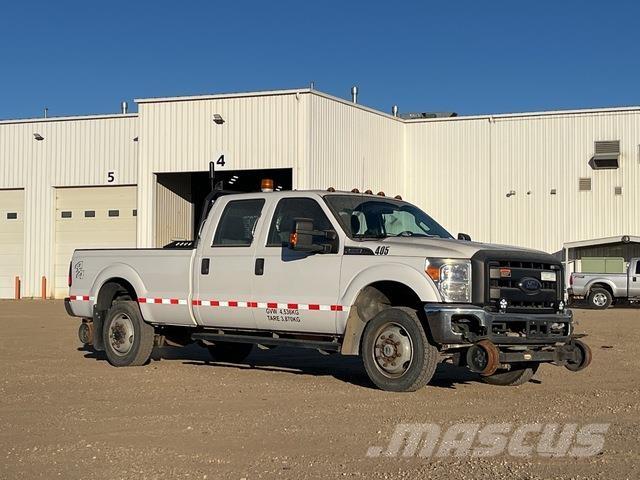 Ford F-350 Pikapai / Bortiniai sunkvežimiai