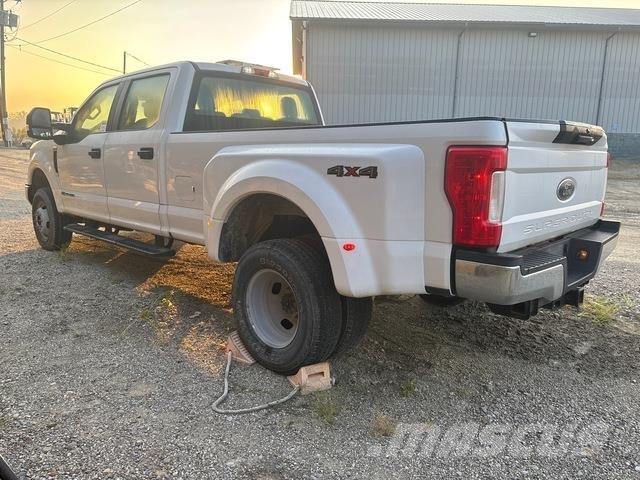 Ford F-350 Pikapai / Bortiniai sunkvežimiai