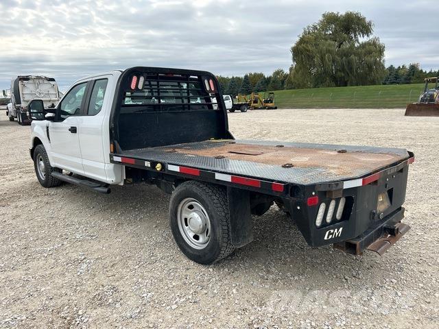 Ford F-350 Platformos/ Pakrovimas iš šono