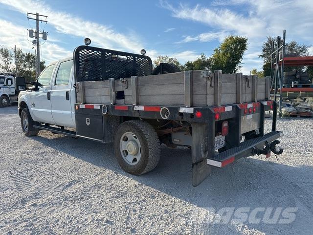 Ford F-350 Platformos/ Pakrovimas iš šono