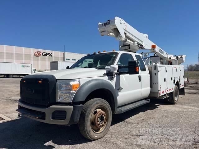 Ford F-550 Ant vilkikų montuojamos kėlimo platformos