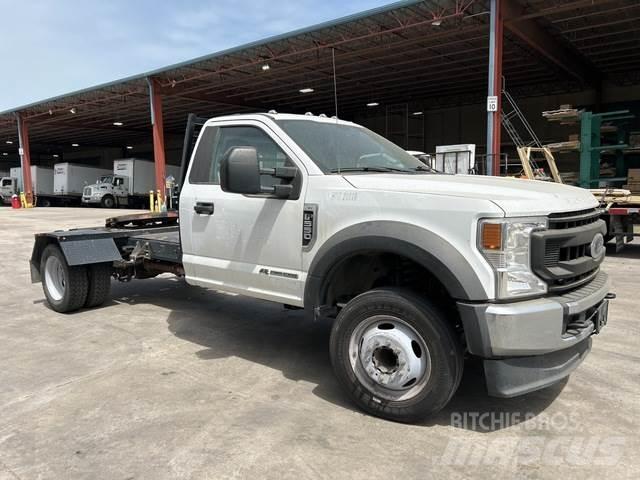 Ford F-550 Statyba - Kita