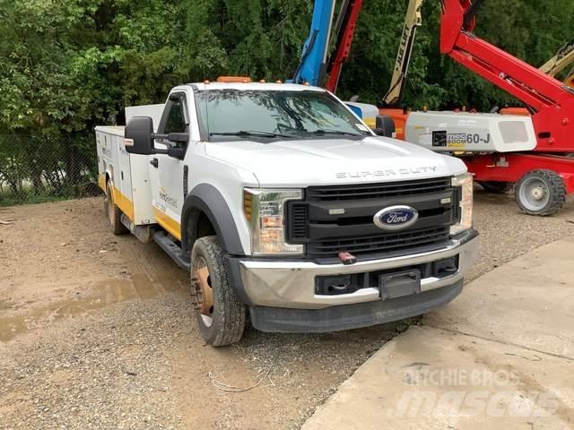 Ford F-550 Visuotinės / bendrosios paskirties automobiliai