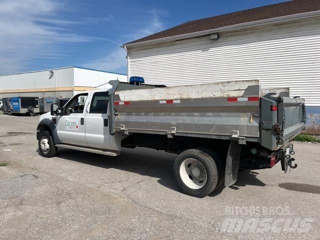 Ford F-550 Savivarčių priekabų vilkikai