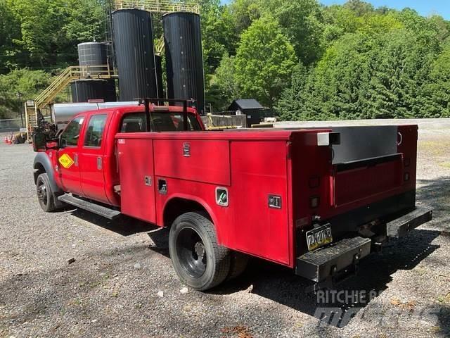 Ford F-550 Pikapai / Bortiniai sunkvežimiai