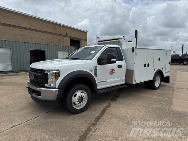 Ford F-550 Visuotinės / bendrosios paskirties automobiliai