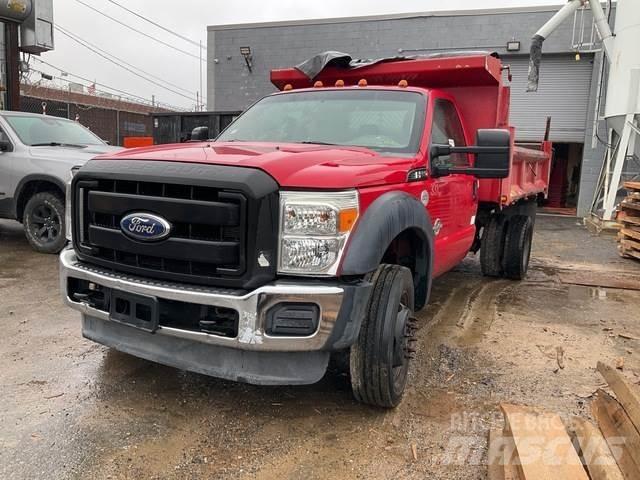 Ford F-550 Savivarčių priekabų vilkikai