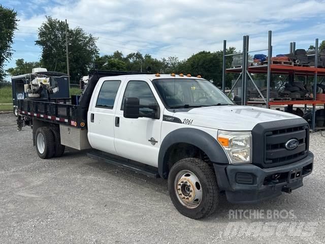 Ford F-550 Visuotinės / bendrosios paskirties automobiliai