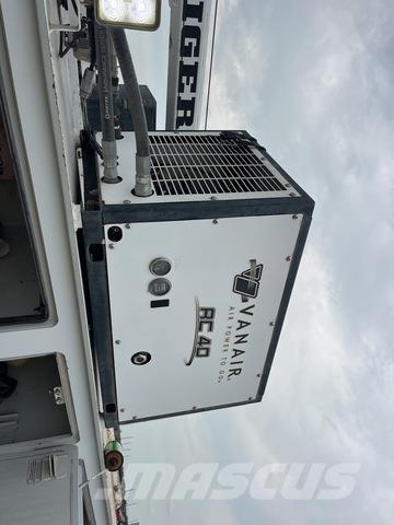 Ford F-550 Visuotinės / bendrosios paskirties automobiliai