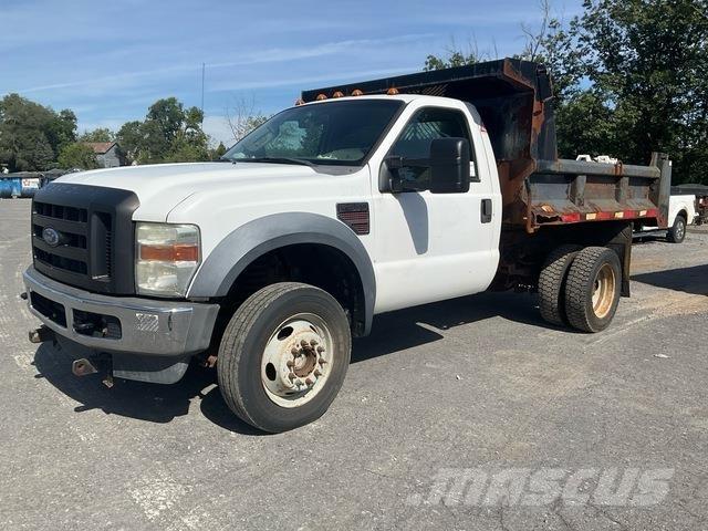 Ford F-550 Savivarčių priekabų vilkikai