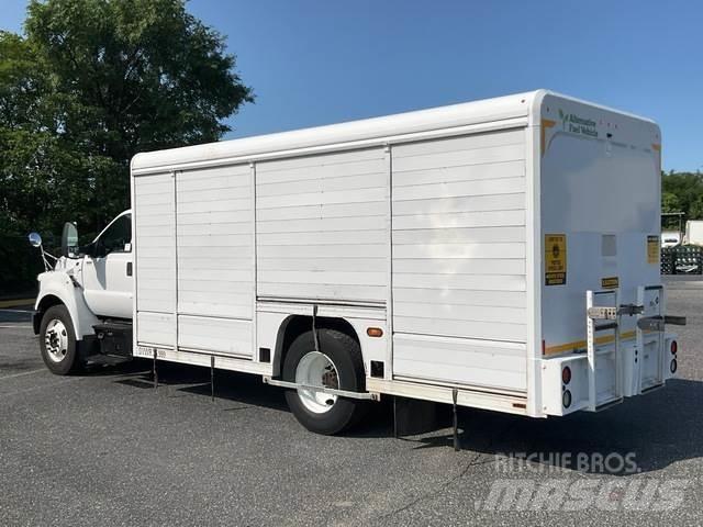 Ford F-650 Gėrimų tiekimo sunkvežimiai