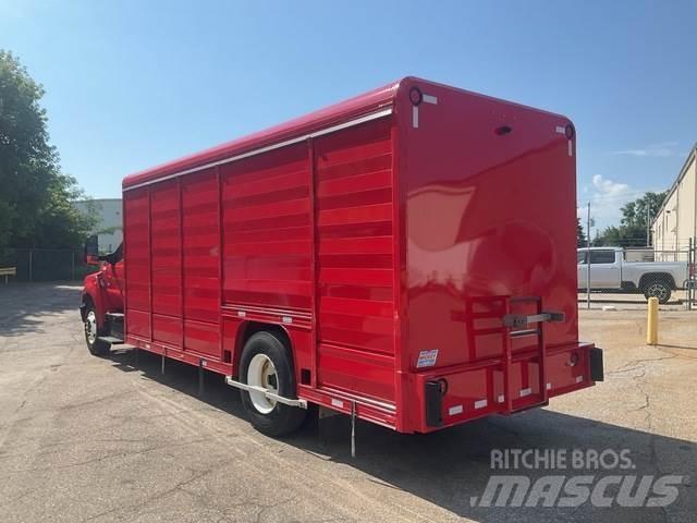 Ford F-650 Gėrimų tiekimo sunkvežimiai
