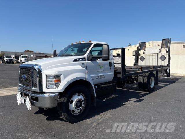 Ford F-650 Platformos/ Pakrovimas iš šono