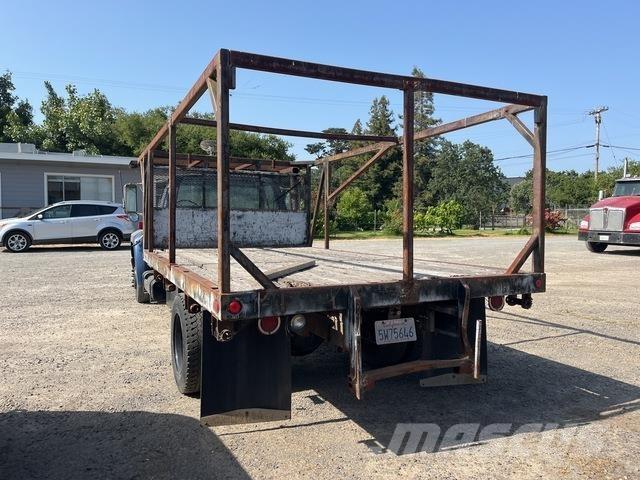 Ford F-700 Platformos/ Pakrovimas iš šono