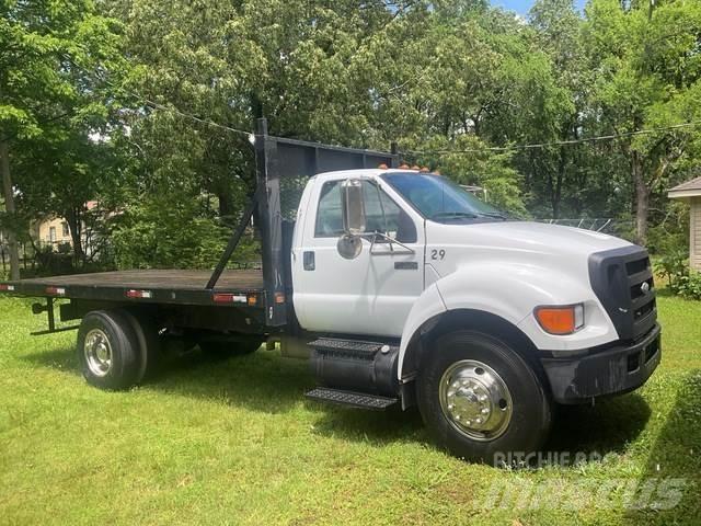 Ford F-750 Platformos/ Pakrovimas iš šono