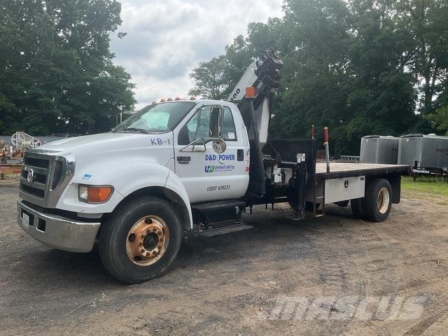 Ford F-750 Platformos/ Pakrovimas iš šono