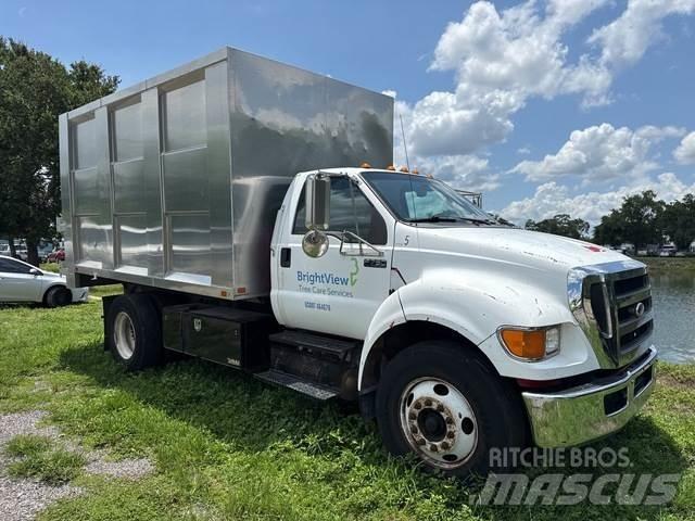 Ford F-750 Sunkvežimiai skiedroms vežti