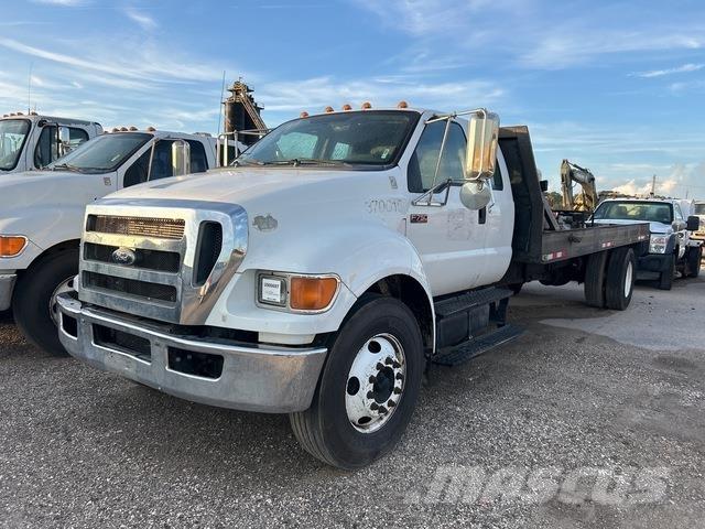 Ford F-750 Platformos/ Pakrovimas iš šono