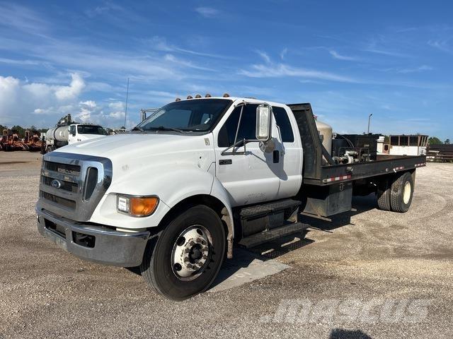 Ford F-750 Platformos/ Pakrovimas iš šono