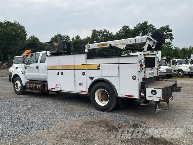 Ford F-750 Visuotinės / bendrosios paskirties automobiliai
