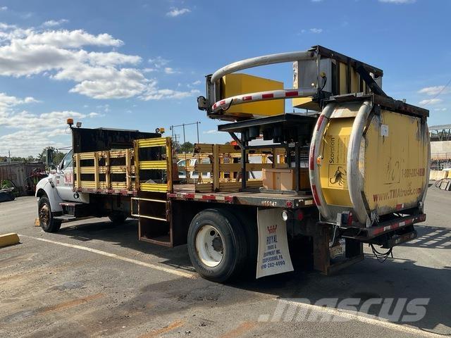 Ford F-750 Visuotinės / bendrosios paskirties automobiliai