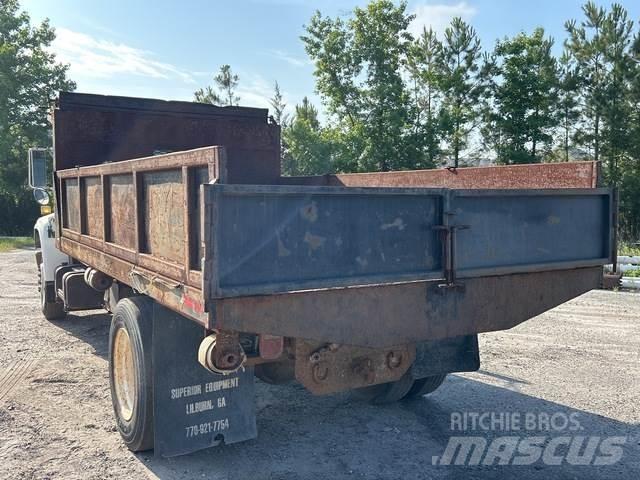 Ford F-800 Savivarčių priekabų vilkikai