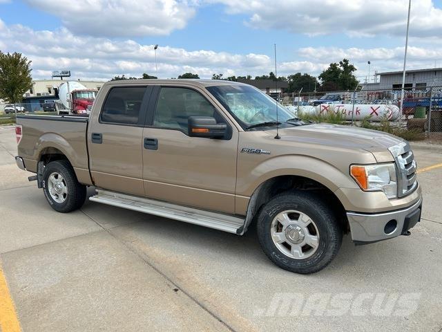 Ford F150 XLT Pikapai / Bortiniai sunkvežimiai