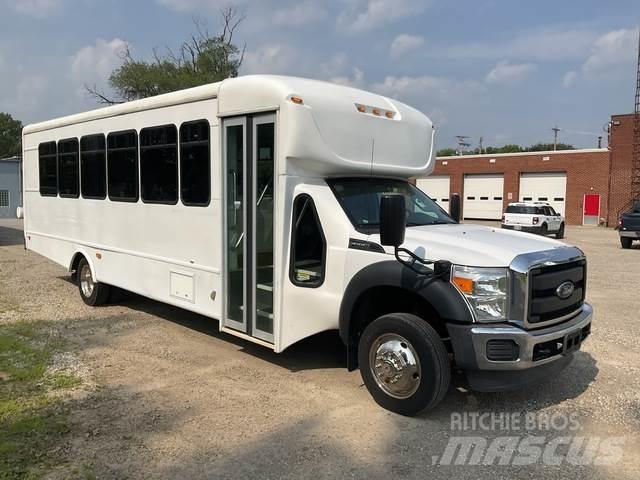 Ford F550 Mikroautobusai