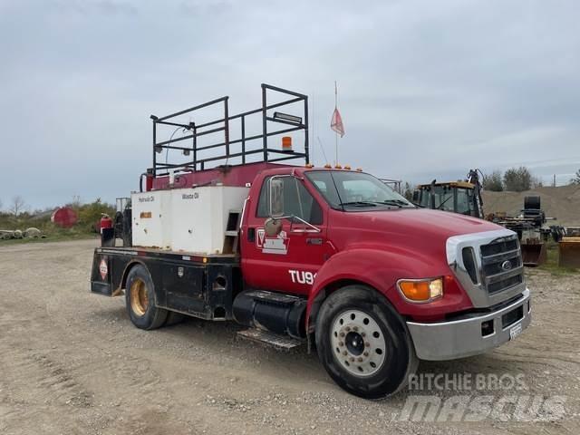 Ford F650 Automobilinės cisternos