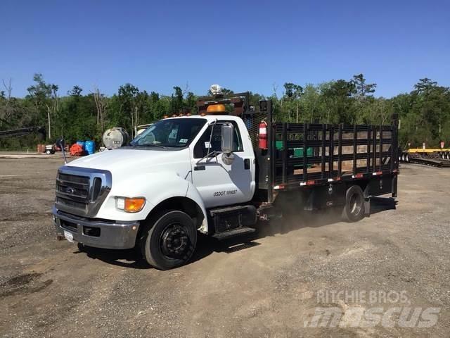 Ford F650 Platformos/ Pakrovimas iš šono