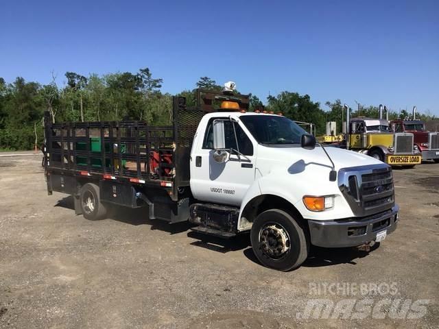 Ford F650 Platformos/ Pakrovimas iš šono