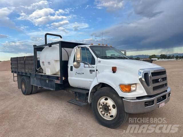 Ford F650 Vandens sunkvežimiai