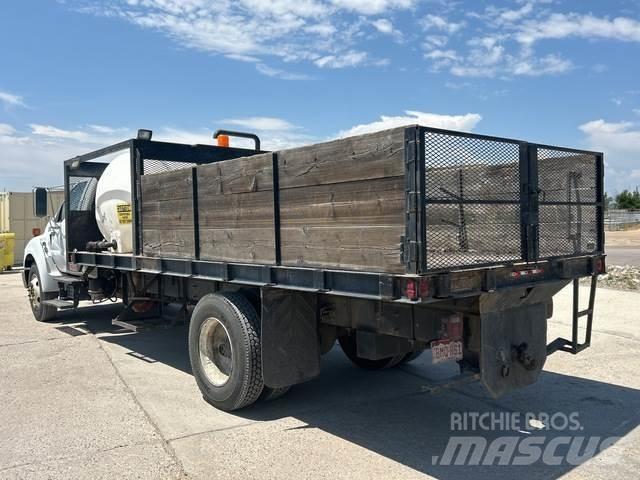 Ford F650 Vandens sunkvežimiai