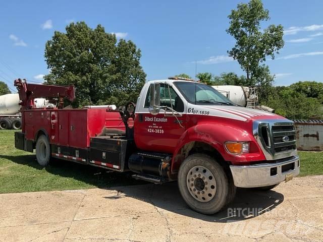 Ford F750 Visuotinės / bendrosios paskirties automobiliai