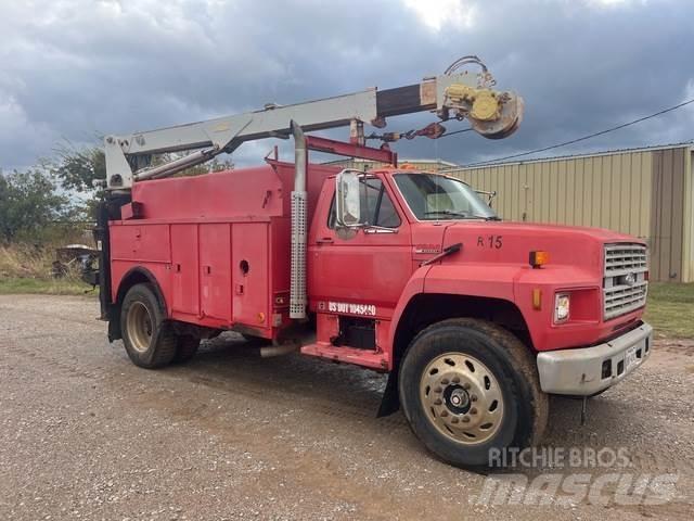 Ford F800 Pikapai / Bortiniai sunkvežimiai