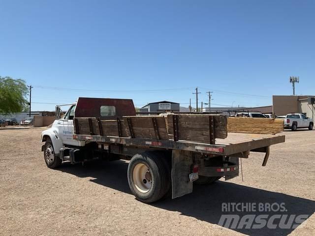 Ford F800 Savivarčių priekabų vilkikai