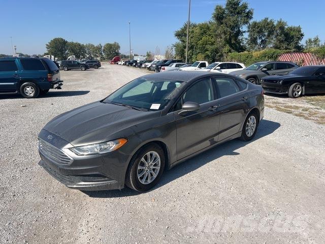 Ford Fusion Lengvieji automobiliai