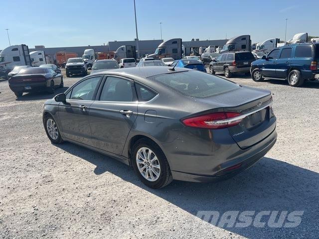 Ford Fusion Lengvieji automobiliai