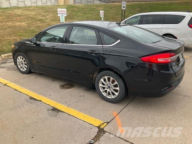 Ford Fusion Lengvieji automobiliai