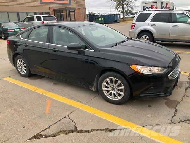 Ford Fusion Lengvieji automobiliai