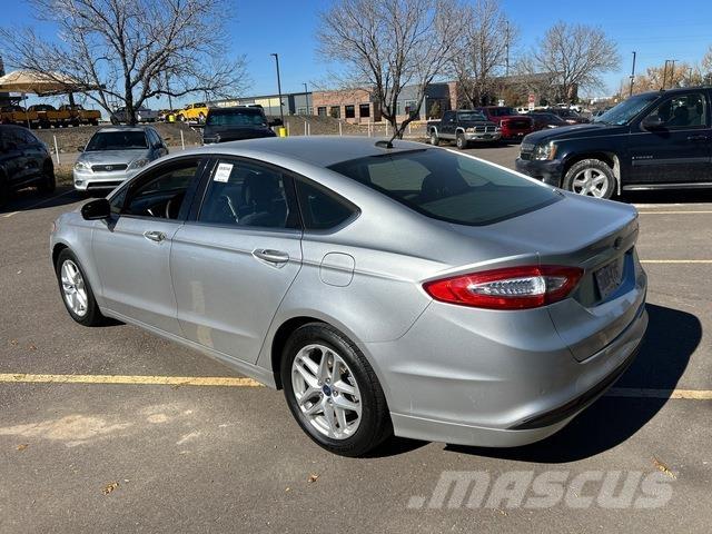 Ford Fusion Lengvieji automobiliai