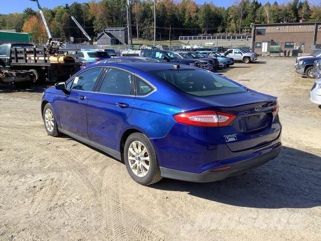 Ford Fusion S Lengvieji automobiliai