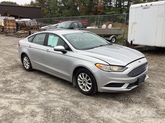 Ford Fusion S Lengvieji automobiliai