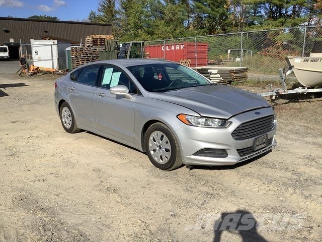 Ford Fusion SE Lengvieji automobiliai