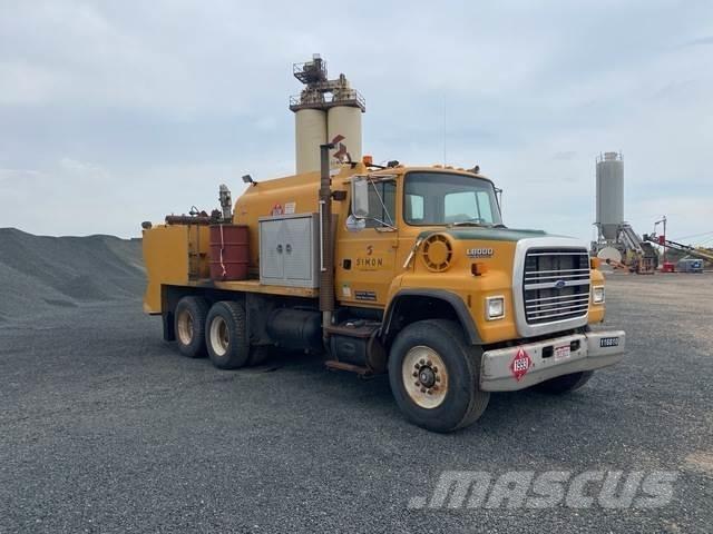 Ford LNT8000 Automobilinės cisternos
